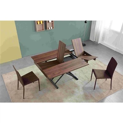 Mesa de jantar expansível economizando espaço